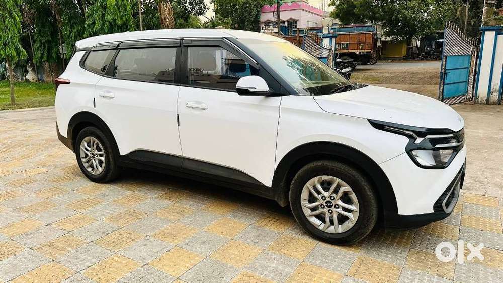 Kia Carens 1.5 Premium 7 Str, 2024, Diesel