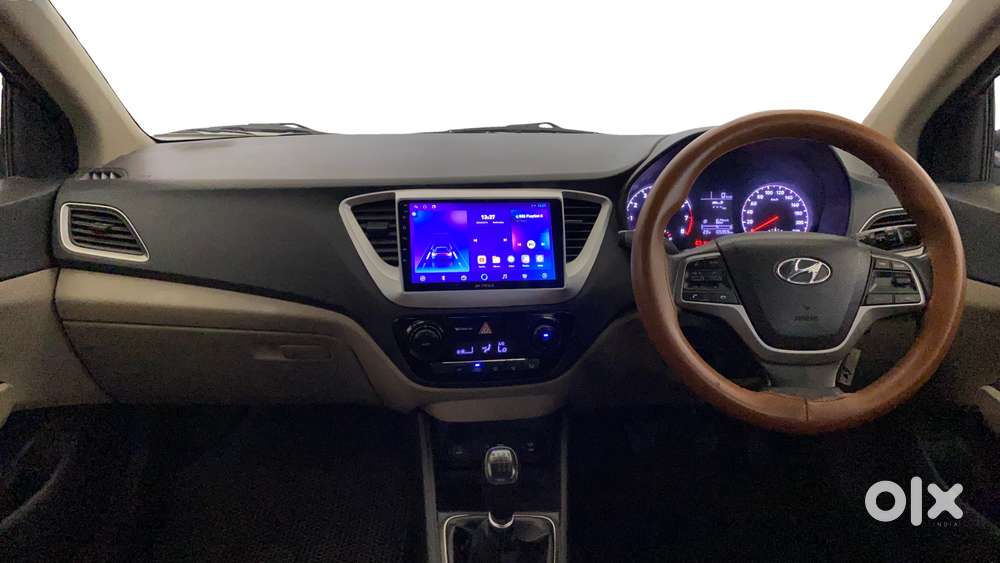 Hyundai Verna 1.6 Vtvt Sx, 2017, Petrol
