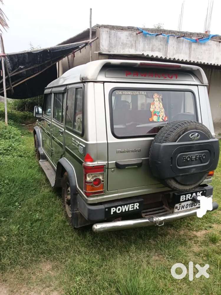 Mahindra Bolero Diesel 2016 Silver