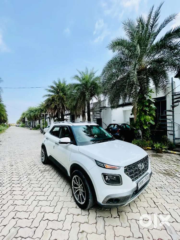 Hyundai Venue Diesel Manual 2020 Model