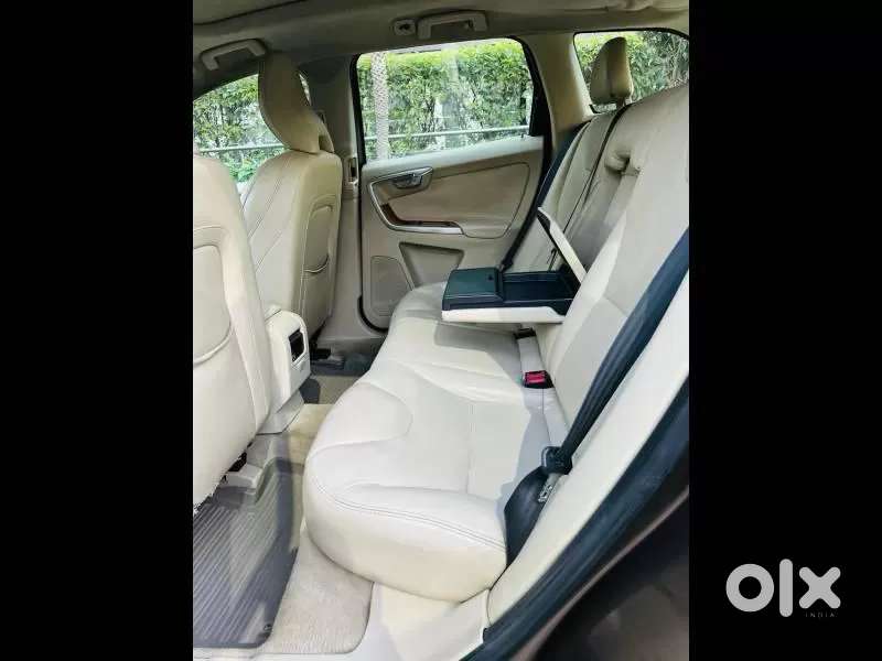 Volvo Xc60 Inscription D5, 2017, Diesel