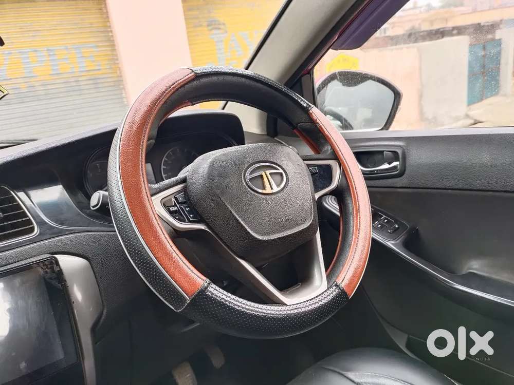 Tata Bolt 2015 Full Top Model