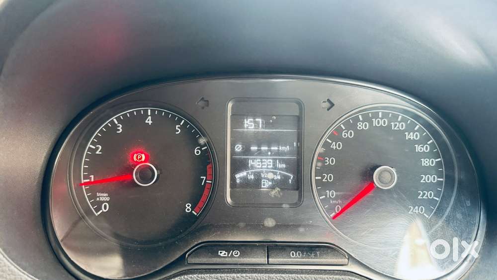 Volkswagen Polo Petrol 2016