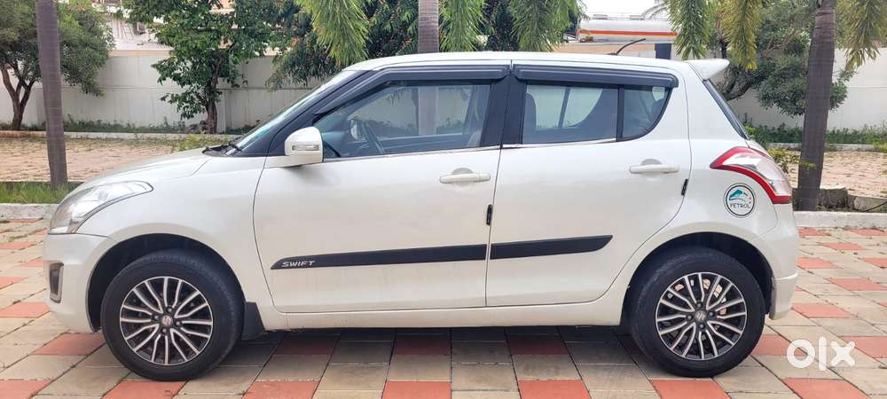 Maruti Suzuki Swift Vxi, 2016, Petrol