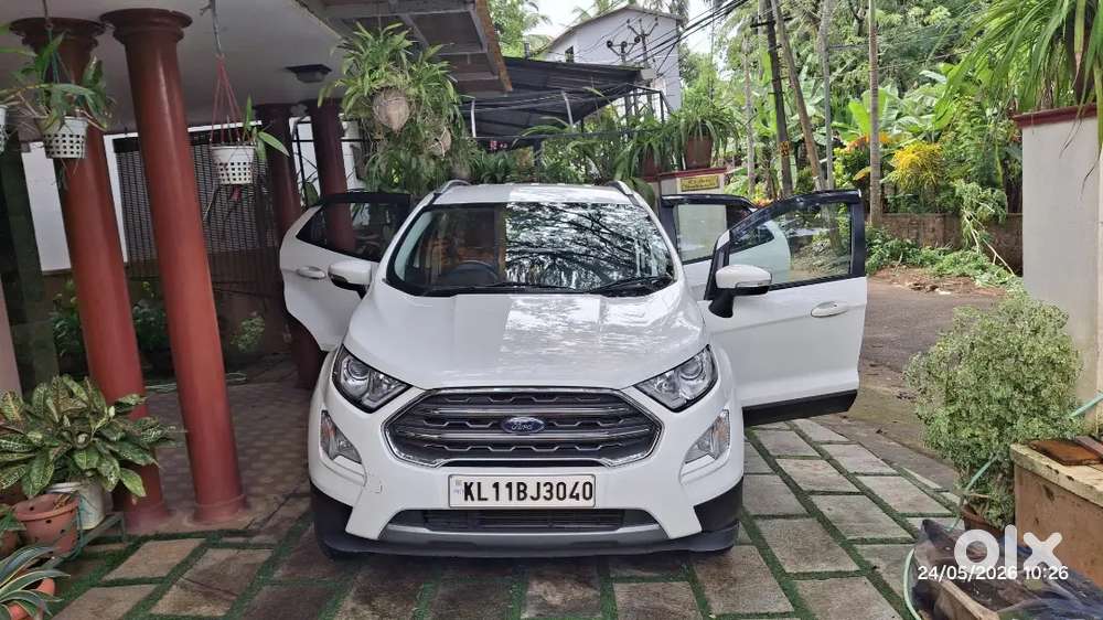 Ecosport Petrol  41810 Km  Rs. 625000/-