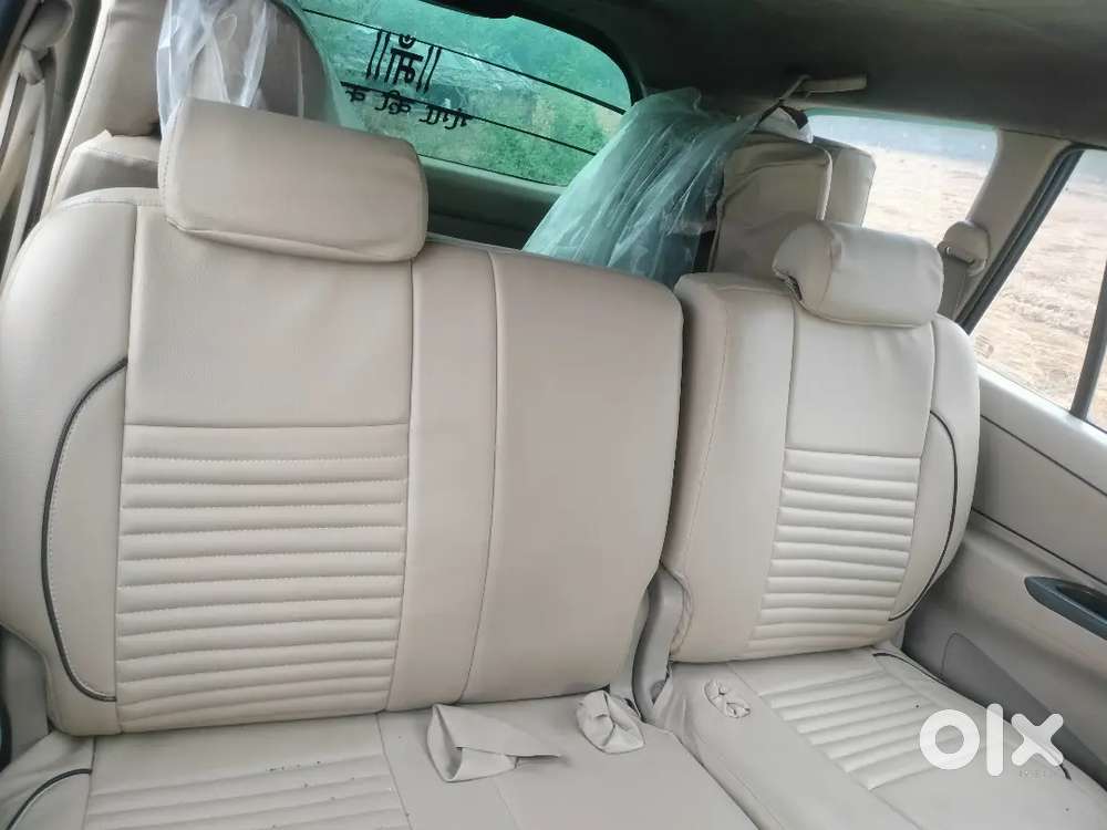 Toyota Innova 2006 Diesel 130000 Km Driven
