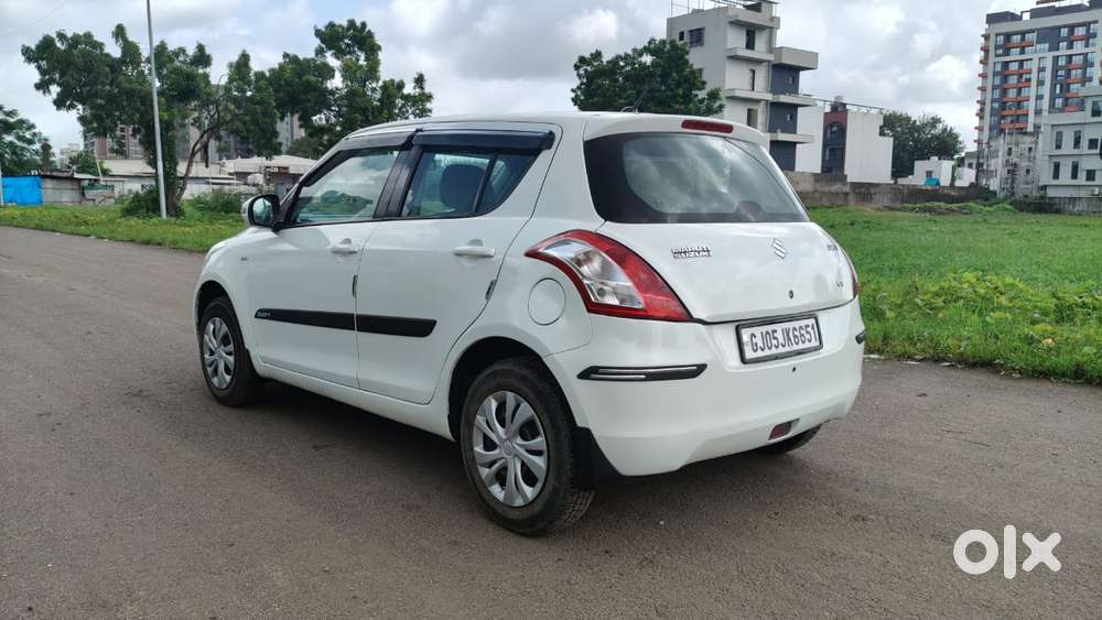 Maruti Suzuki Swift Vxi Cng, 2014, Cng & Hybrids