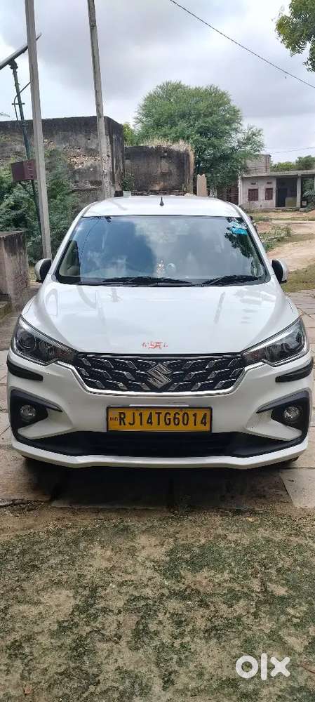 Maruti Suzuki Ertiga Vxi 2025