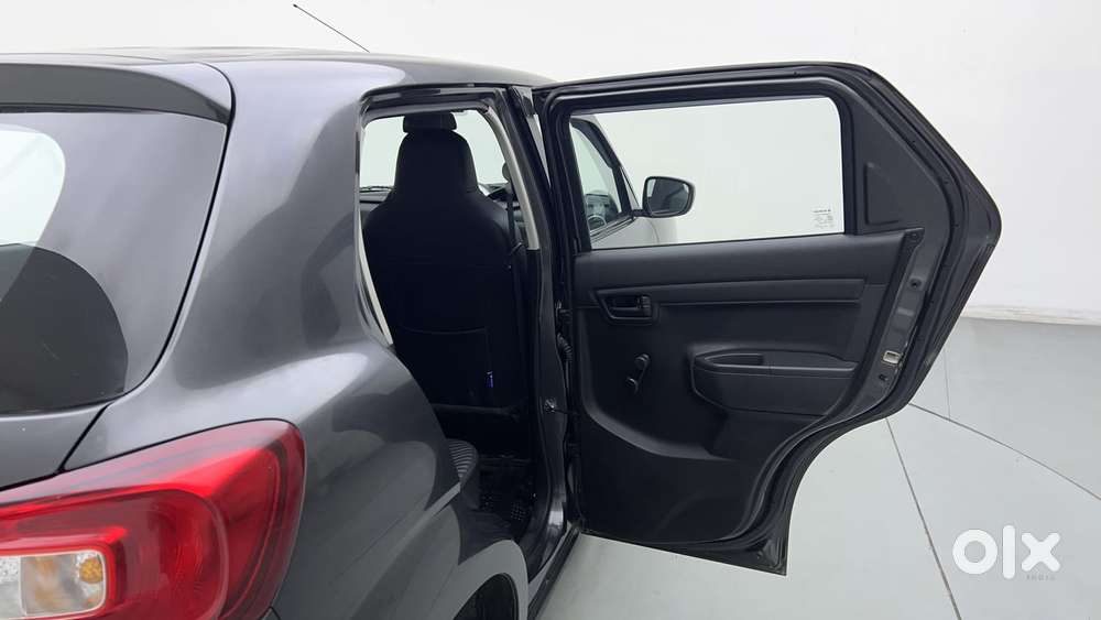 Maruti Suzuki S-presso Vxi Plus Amt, 2023, Petrol