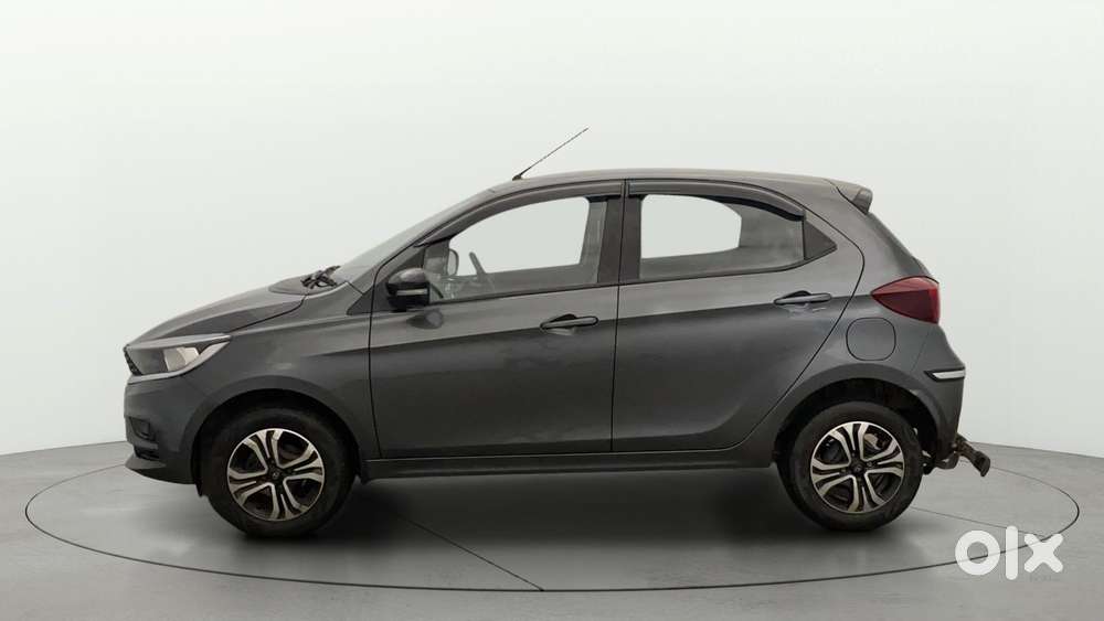 Tata Tiago 1.2 Revotron Xta, 2024, Cng & Hybrids