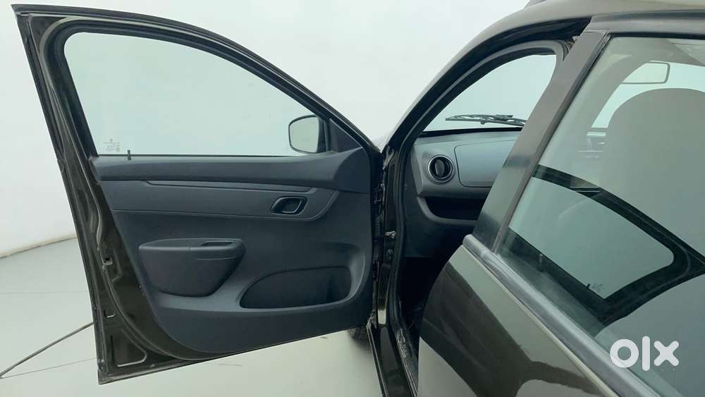 Renault Kwid 1.0 Rxt Sce Special (o), 2016, Petrol