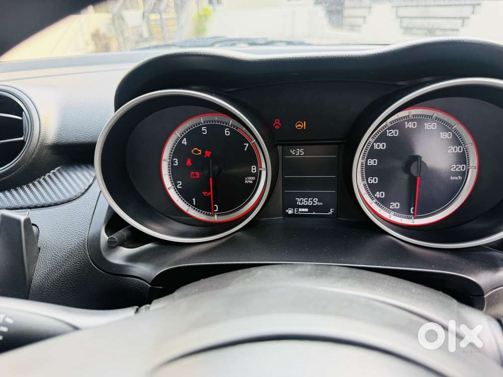 Maruti Suzuki Swift Vxi Optional, 2018, Petrol