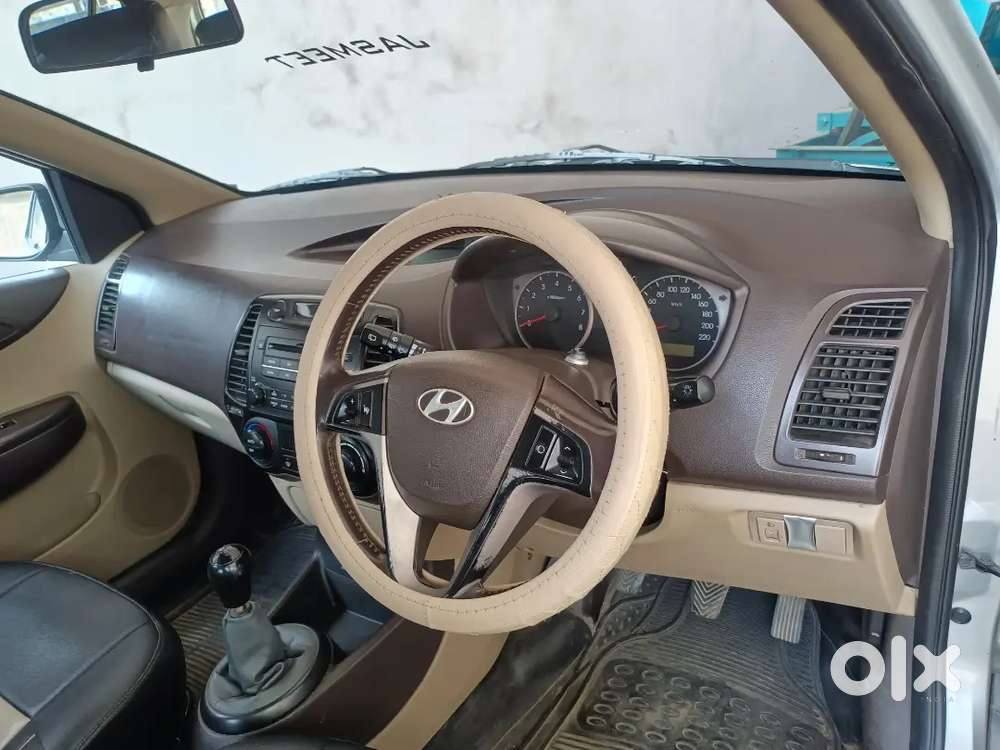 I20 Asta Petrol