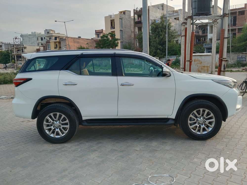Toyota Fortuner 3.0 4x2 Automatic, 2022, Diesel