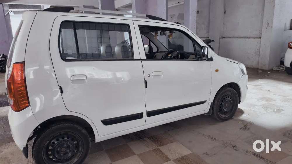 Wagonr Vxi Petrol+ Cng Full Keet