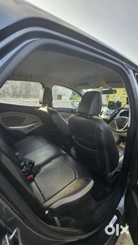 Ford Ecosport Trend 1.5 Petrol  (61,000 Km)  Recently Serviced