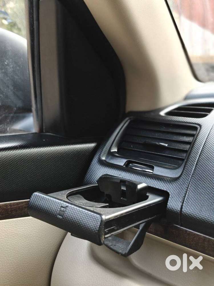 Maruti Suzuki Swift Dzire Vxi Optional, 2016, Petrol