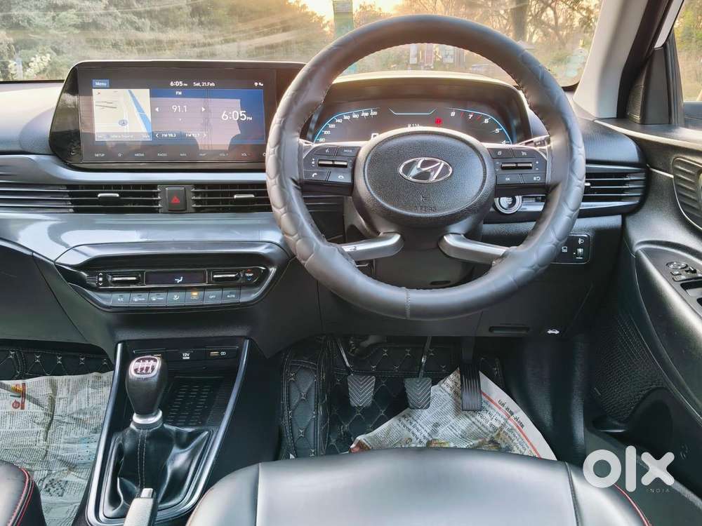 Hyundai I20 Asta (o) 1.2 Mt, 2023, Petrol