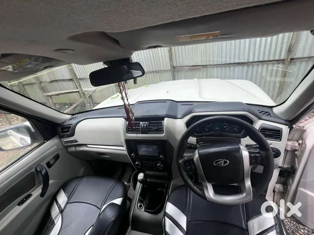 Mahindra Scorpio 1.99 2015
