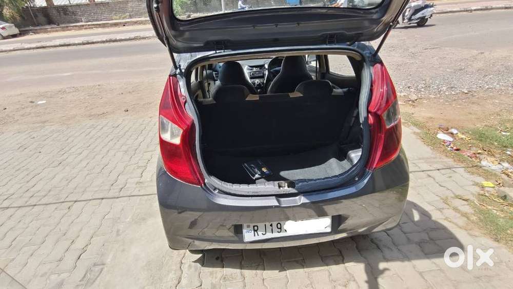 Hyundai Eon Era +, 2016, Petrol