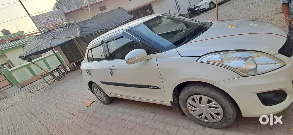Maruti Suzuki Dzire 2013 Petrol Well Maintained Look Like New.