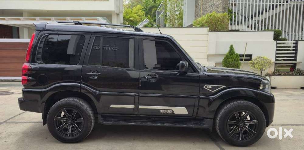 Mahindra Scorpio Classic 2.2 S 11 Mt 7 Cc, 2023, Diesel