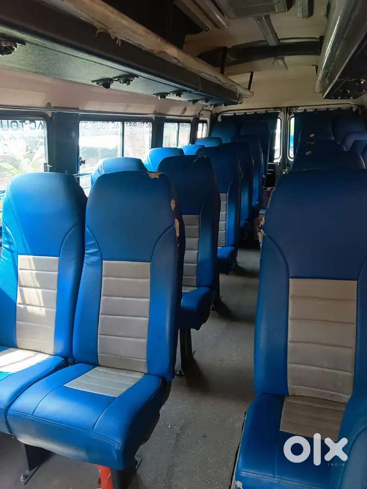 Force Traveler 26 Seater Diesel 2023