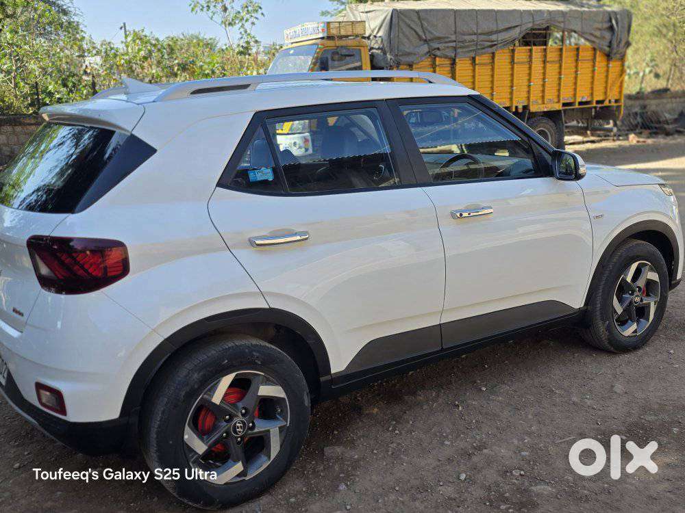 Hyundai Venue S Turbo Dct, 2020, Petrol