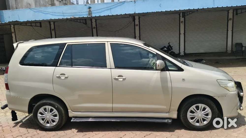 Toyota Innova 2013 Diesel 115057 Km Driven