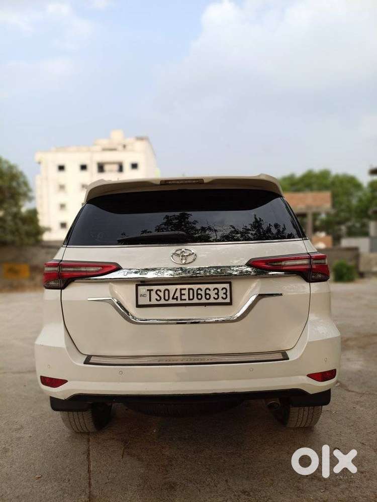 Toyota Fortuner 4x2 At 2.8 Diesel, 2021, Diesel
