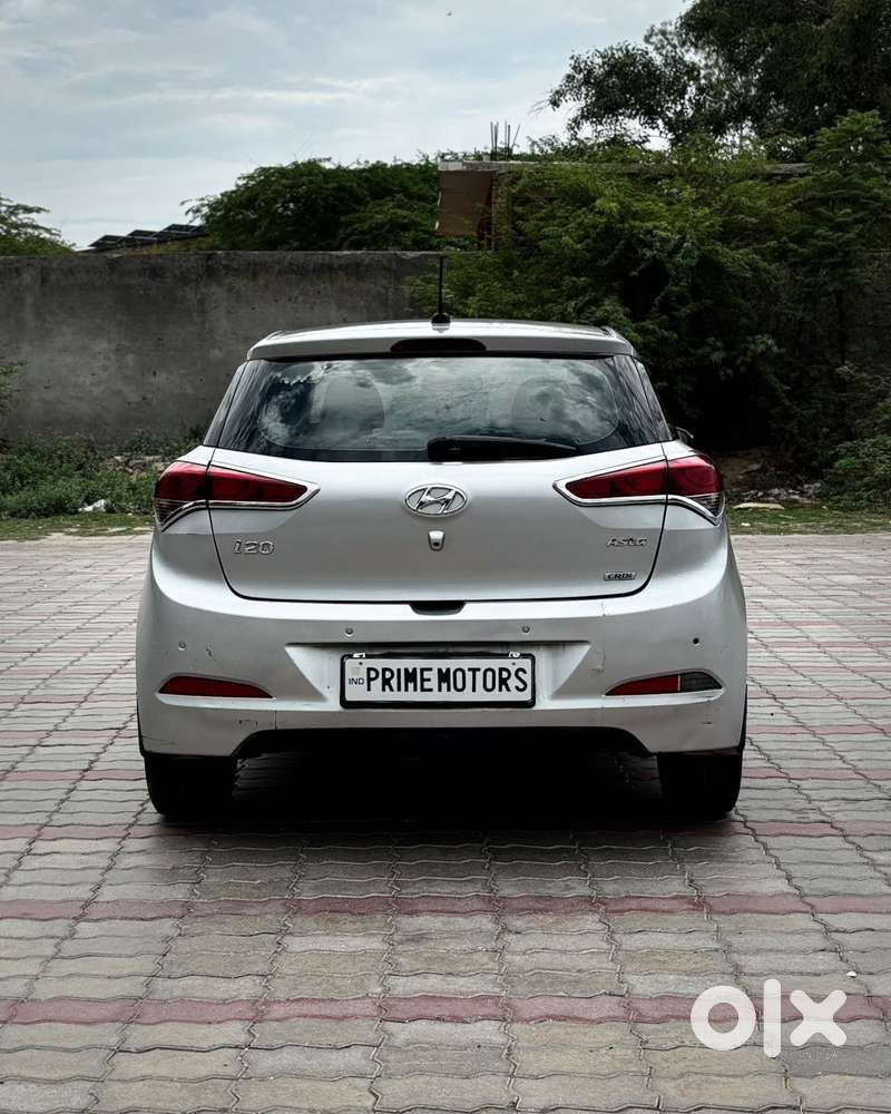 Hyundai I20 1.4 Asta (o) Crdi, 2017, Diesel