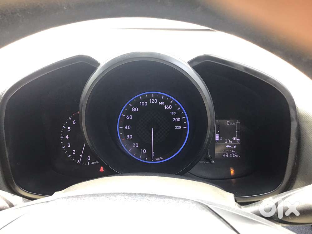 Hyundai Venue S 1.2 Petrol, 2020, Petrol