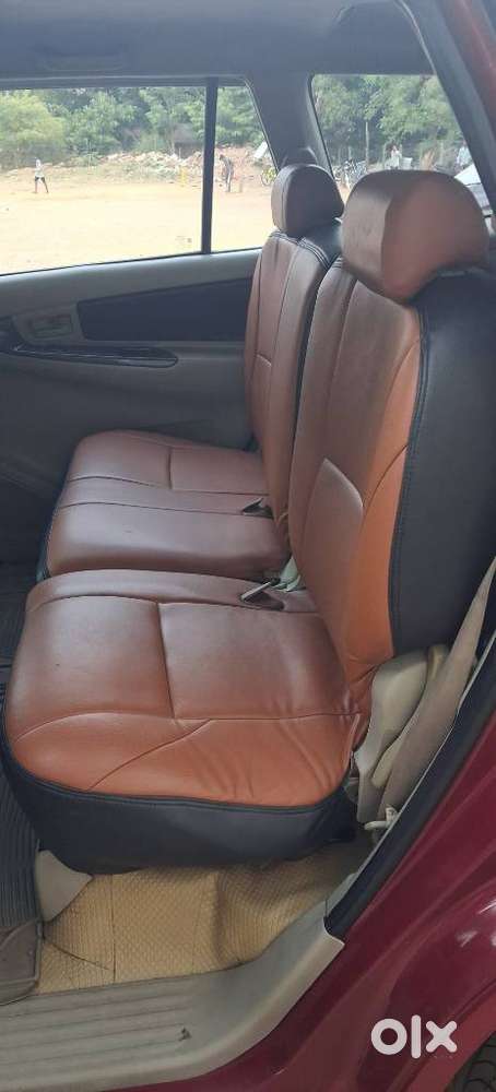 Toyota Innova 2.5 Z Diesel 7 Seater, 2012, Diesel