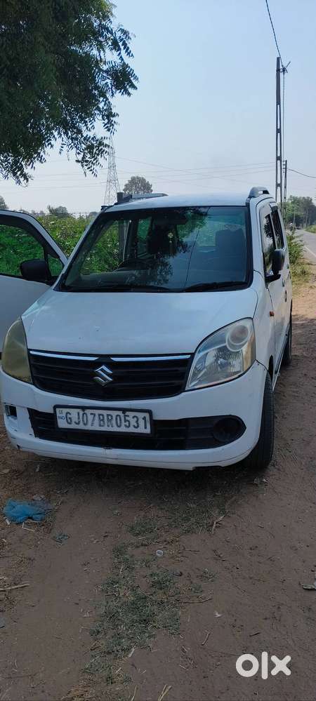 Maruti Suzuki Wagon R 1.0 2015 Petrol Well Maintained