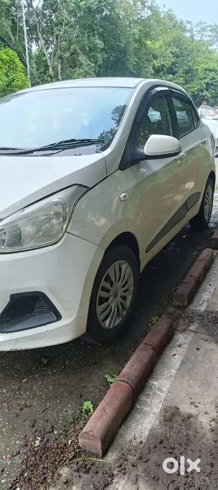 Hyundai Xcent 2014 Km Driven