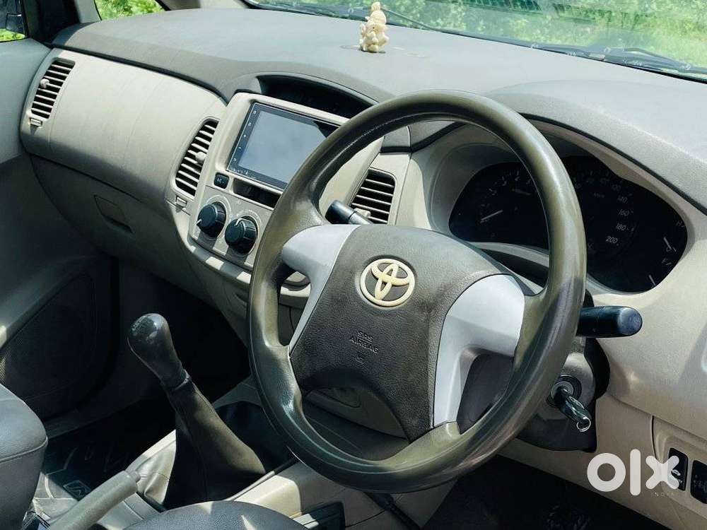 Toyota Innova 2.5 Gx 7 Seater Bs Iv, 2013, Diesel