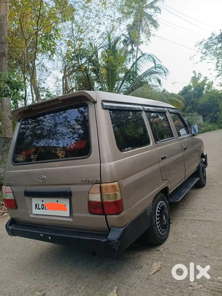 Toyota Qualis Gs 2004
