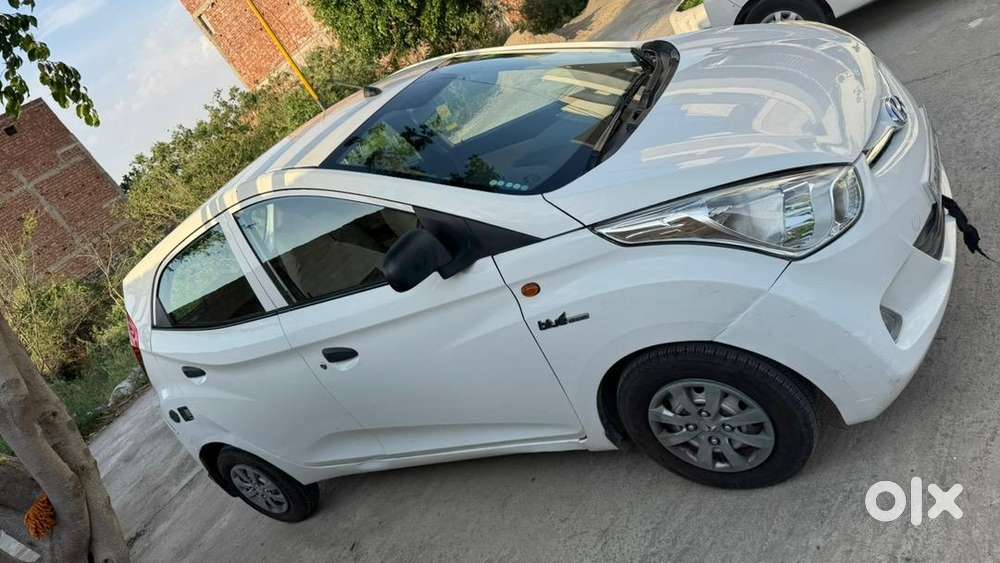 Hyundai Eon 2015 Lpg 40000 Km Driven