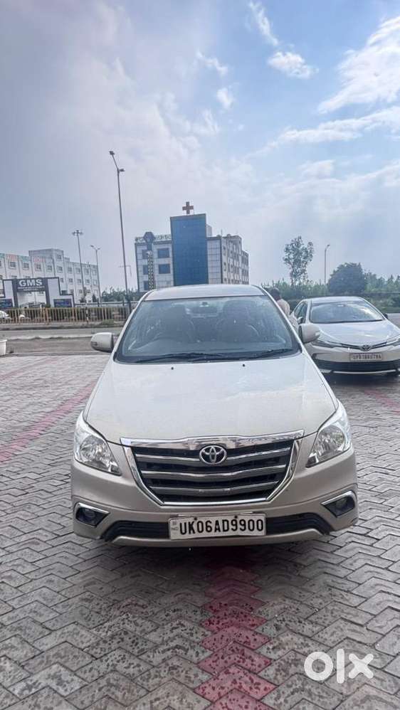 Toyota Innova 2.5 Diesel 2014