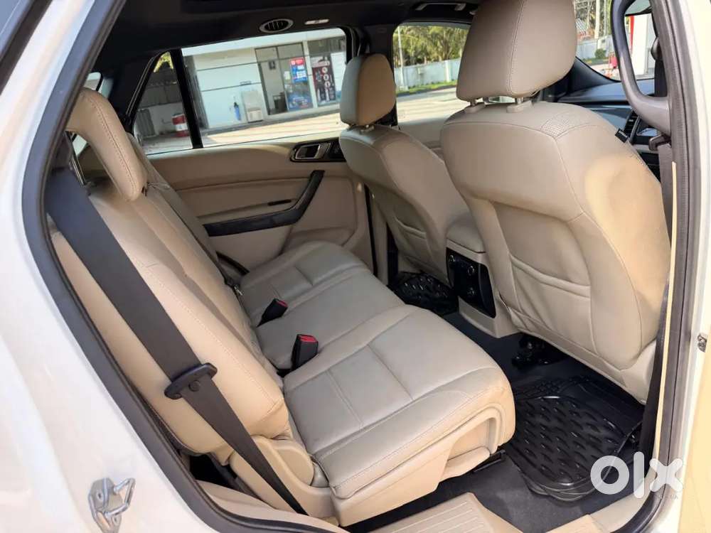 3.2 Endeavour Titanium Plus 4*4 Diesel Automatic Kerala Single Owner