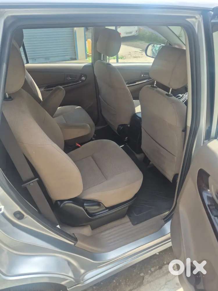 Toyota Innova 2.5 Diesel 2014