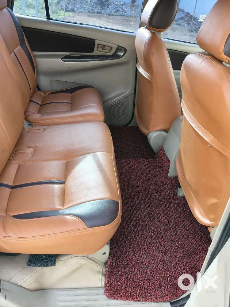 Toyota Innova 2013 Diesel Car