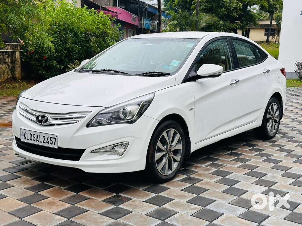 Hyundai Verna 1.6 S (o) Vtvt At, 2015, Petrol