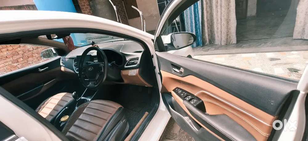 Hyundai Verna 1.5 Petrol 2023