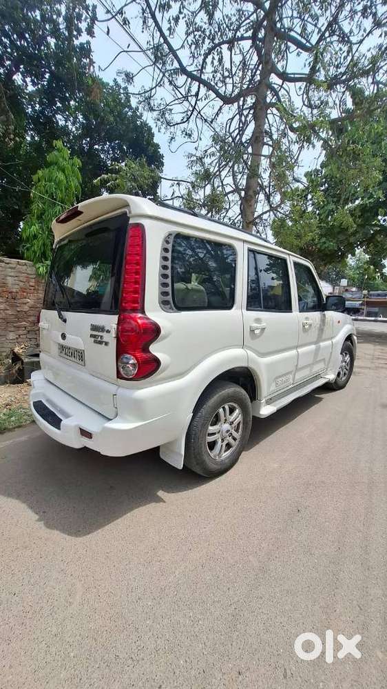 Mahindra Scorpio 2009-2014 Vlx 2wd Abs At Bsiii, 2014, Diesel