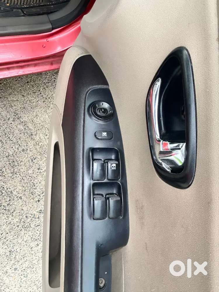 Hyundai I10 Asta 2011 Km Driven