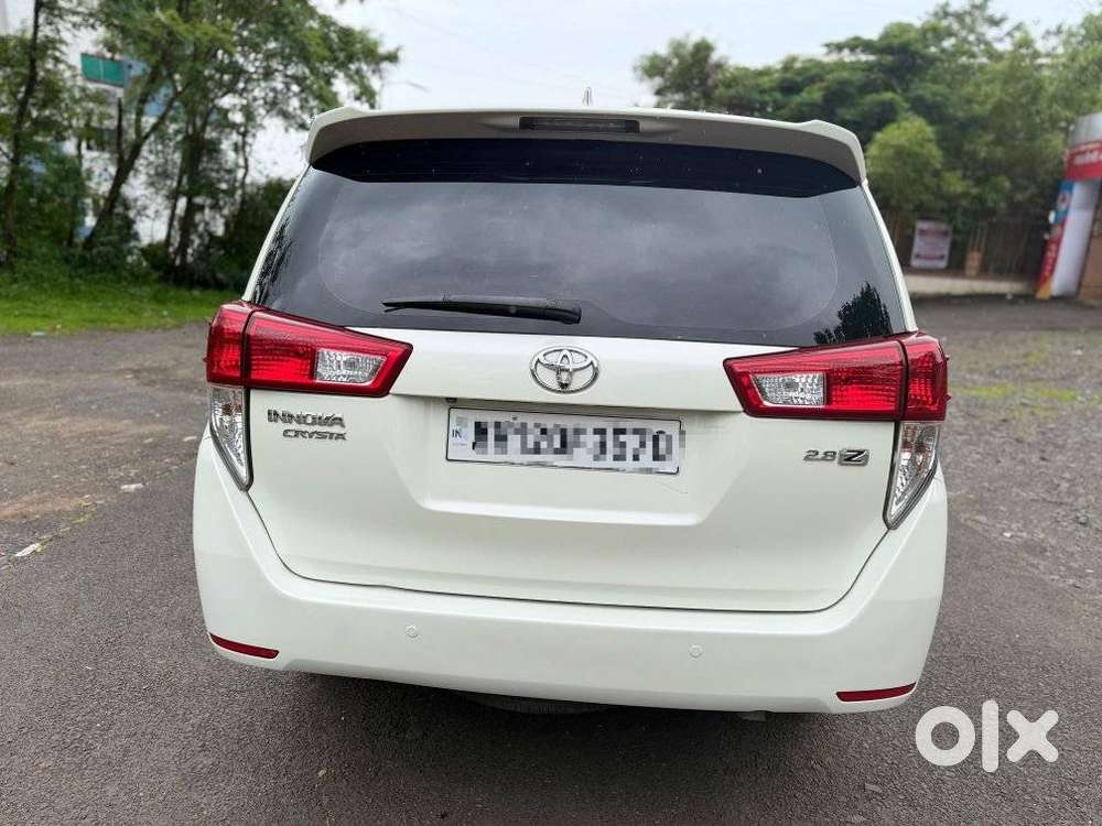Toyota Innova Crysta 2.8z Automatic, 2018, Diesel