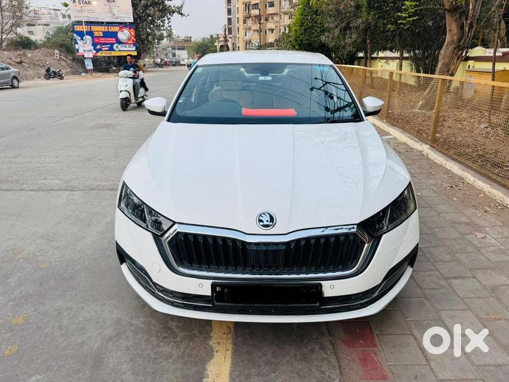 Skoda Octavia 2023 Petrol Well Maintained