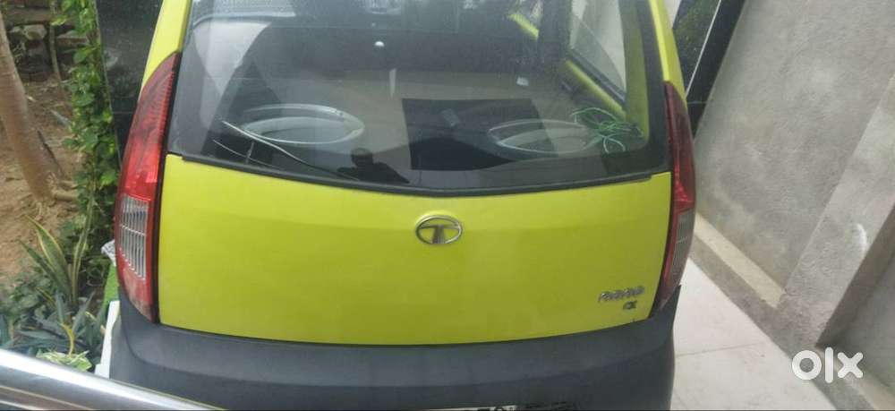 Tata Nano 2012