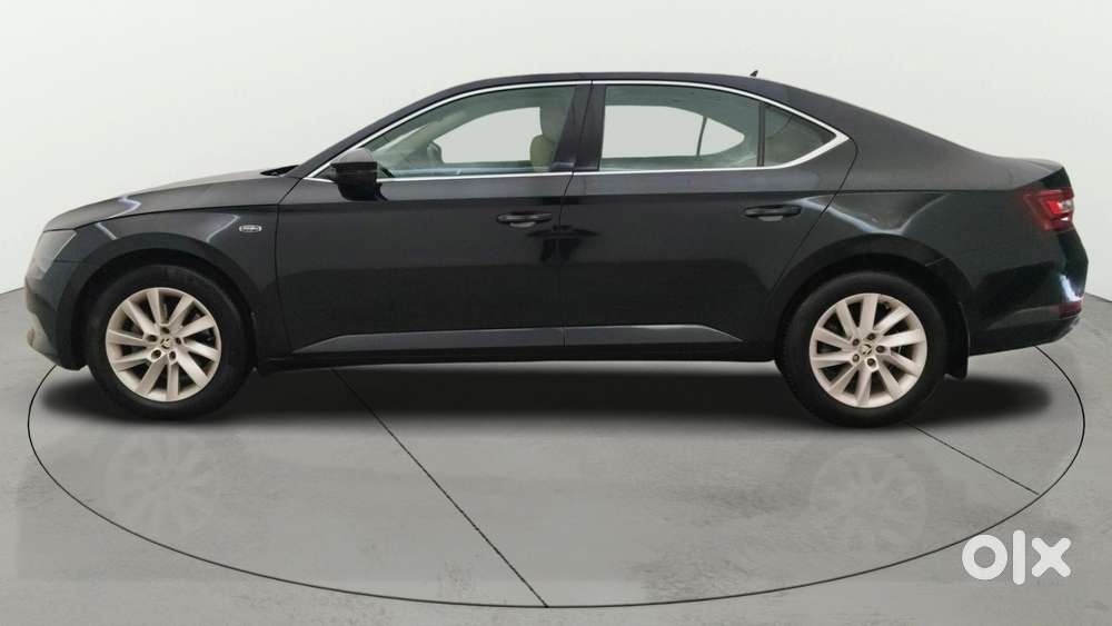 Skoda Superb Lk 1.8 Tsi At, 2016, Petrol